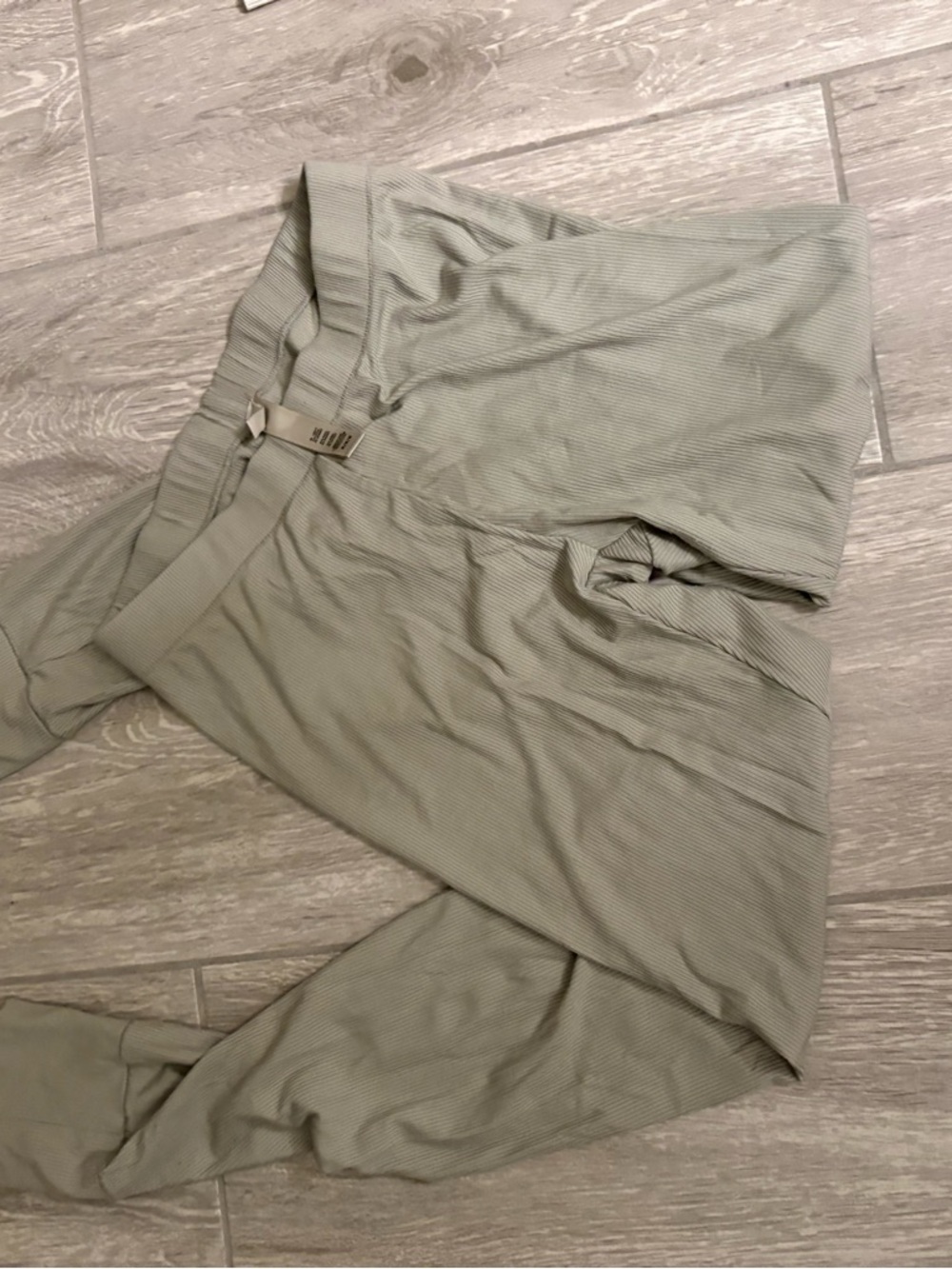 Light Sage skims leggings